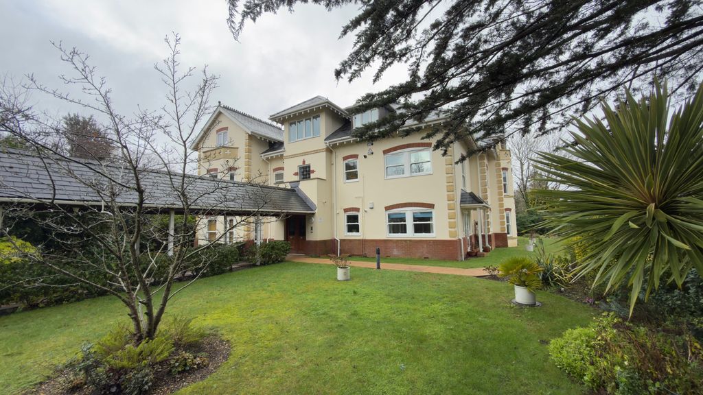 Property photo 1 of 19 De3