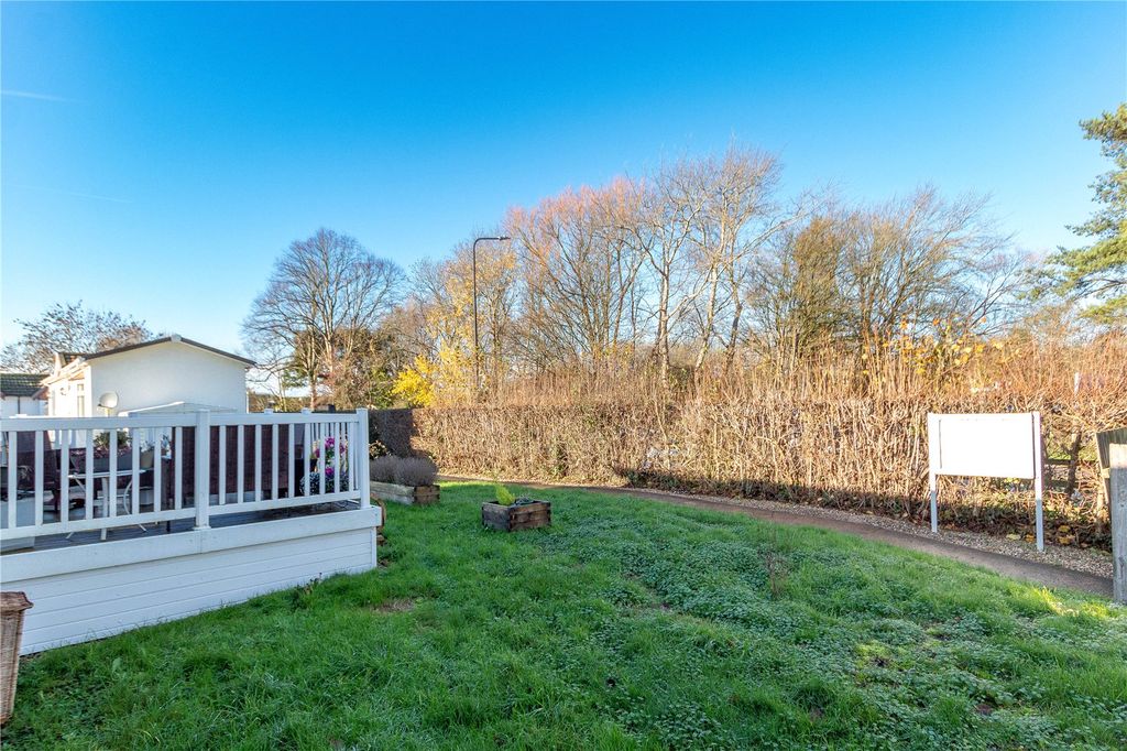 Property photo 3 of 16 Picture No. 14