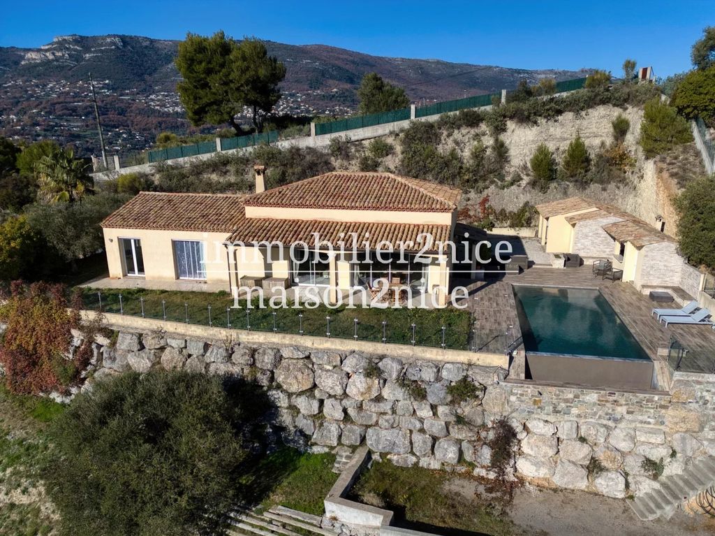 Property photo 2 of 22