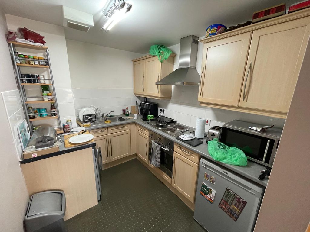 Property photo 3 of 5 P5