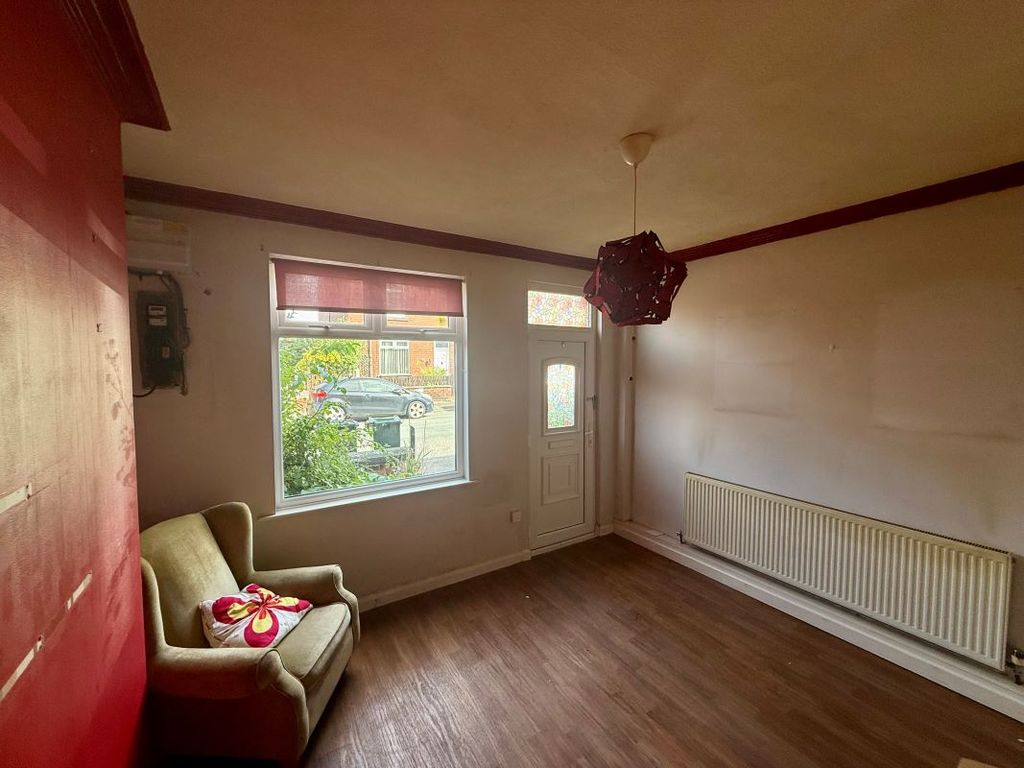 Property photo 3 of 10 Image 3