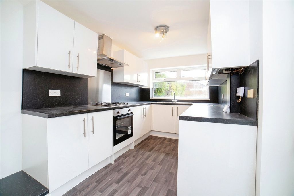Property photo 2 of 15 Picture No. 01