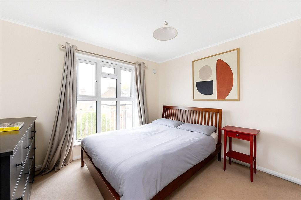 Property photo 3 of 11 Picture No. 19