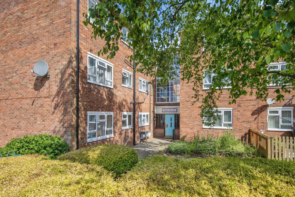 Property photo 1 of 16