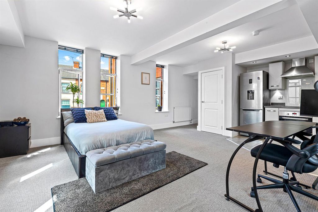 Property photo 2 of 17 Image 12.Jpg