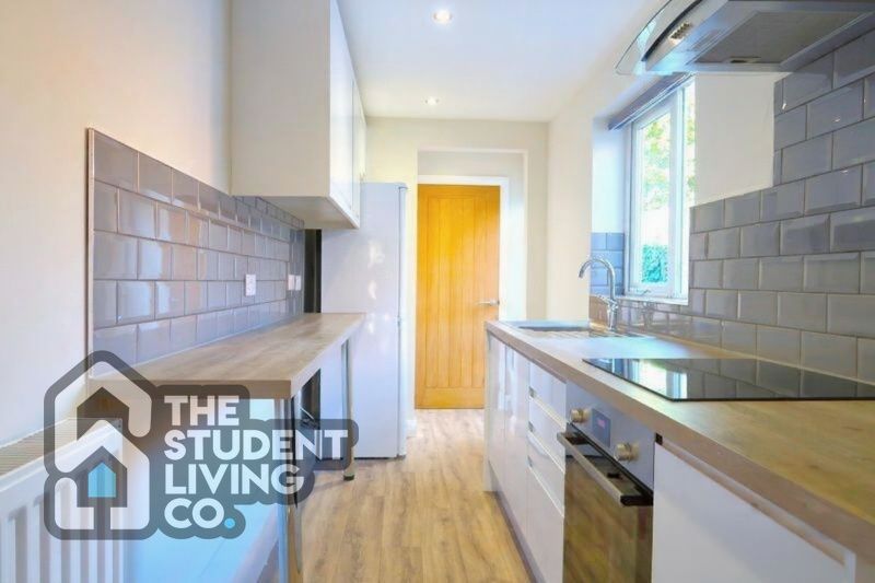 Property photo 1 of 8 Image-22108-5