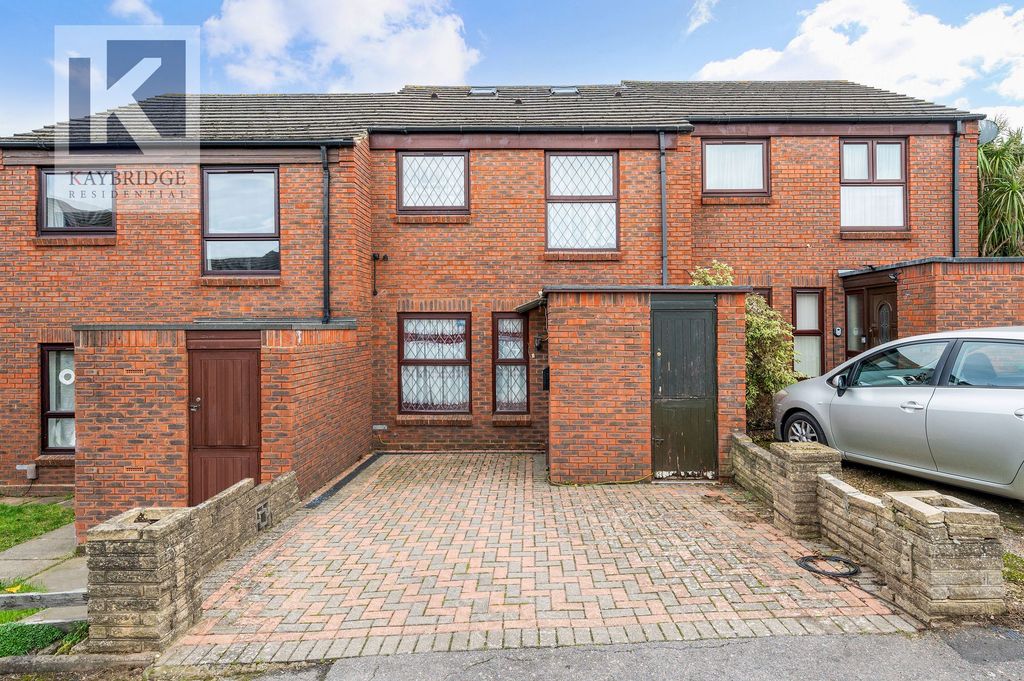 Property photo 1 of 10