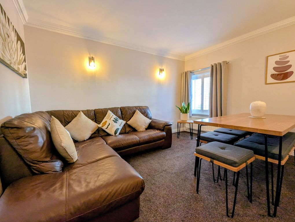 Property photo 3 of 24