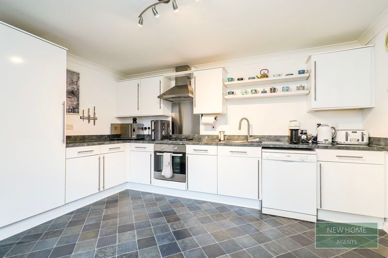 Property photo 2 of 21 Photo 7