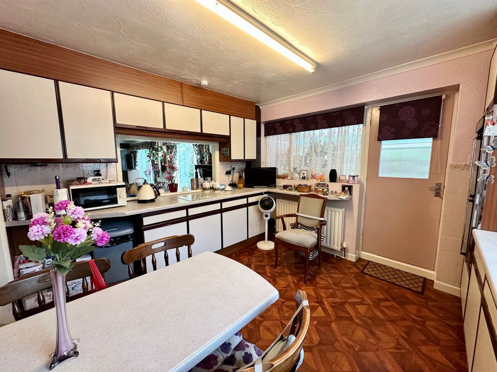 Property photo 3 of 29