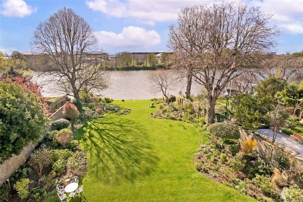 Property photo 2 of 16 Picture No. 05