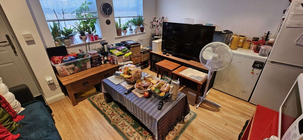 Property photo 2 of 13 Gallery