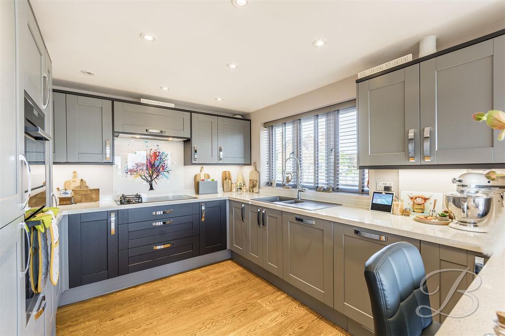 Property photo 2 of 37 Ccltd-20.Jpg