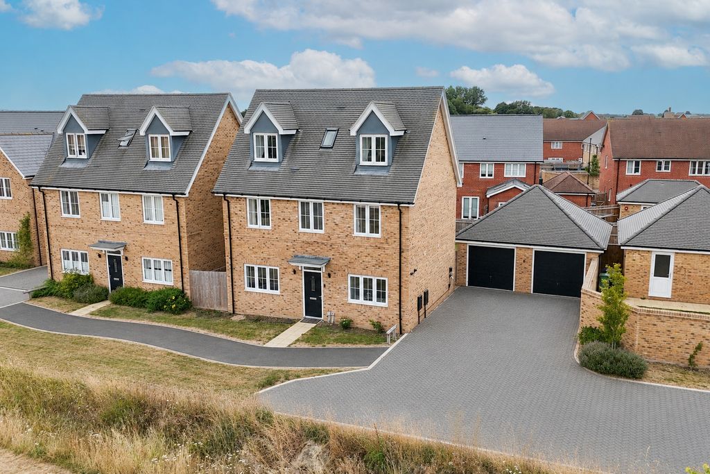 Property photo 1 of 23 20
