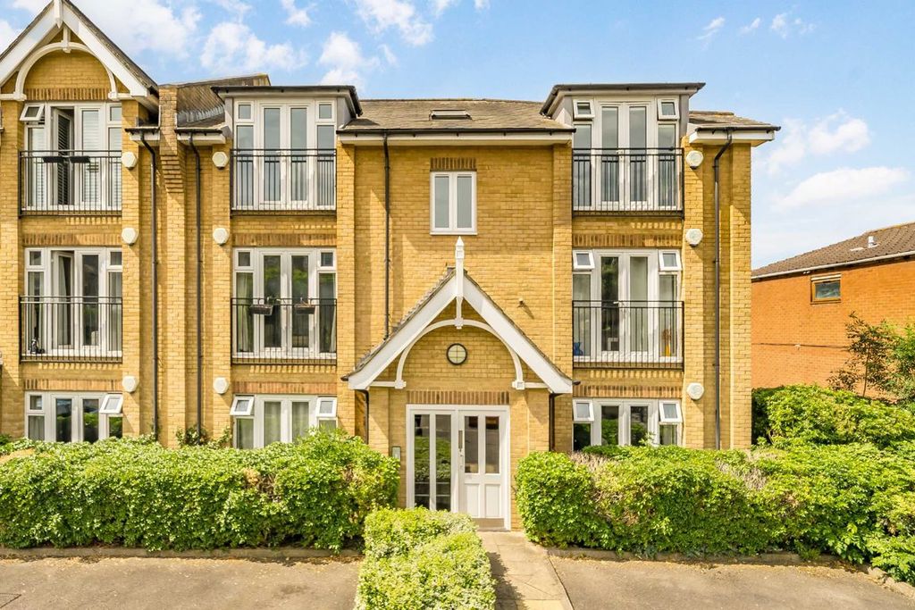 Property photo 1 of 7