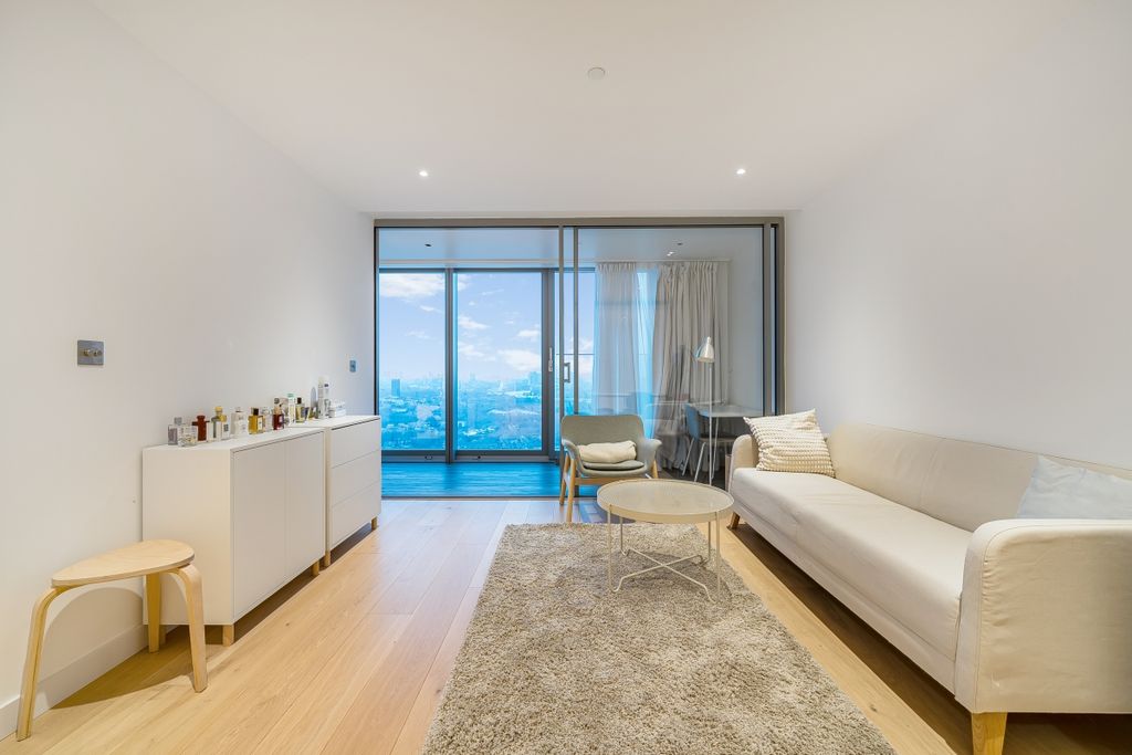 Property photo 3 of 16 1409843-2-698A16c...