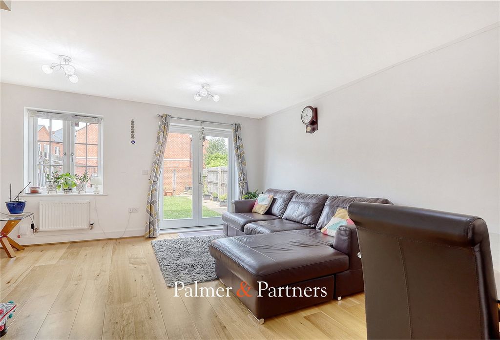 Property photo 3 of 30 Picture No. 03