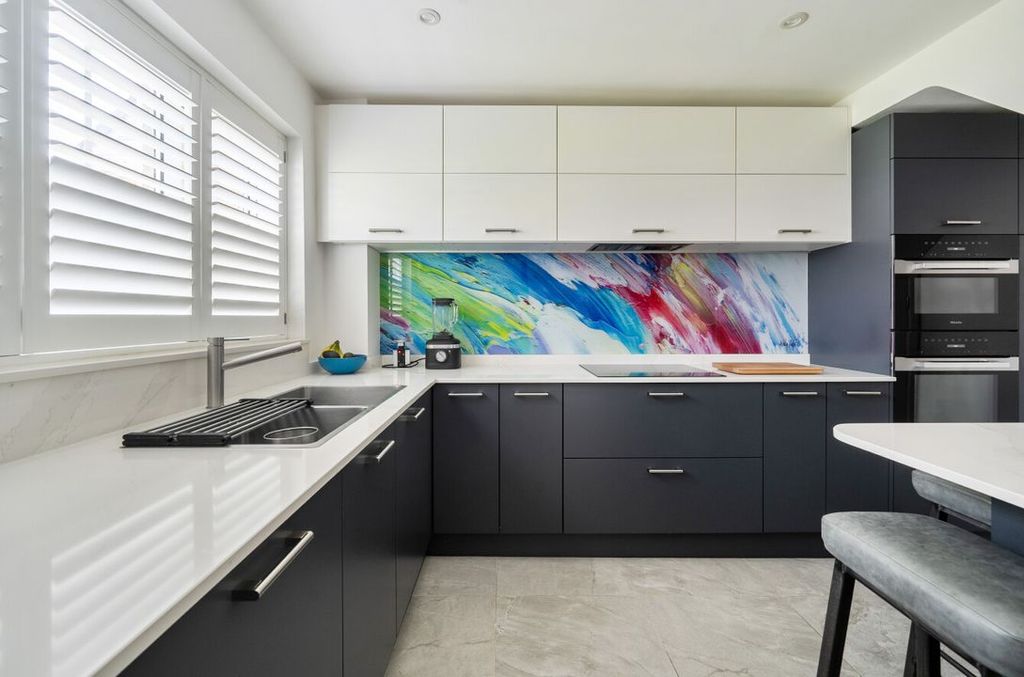 Property photo 3 of 11 1441868869Dcdec413538