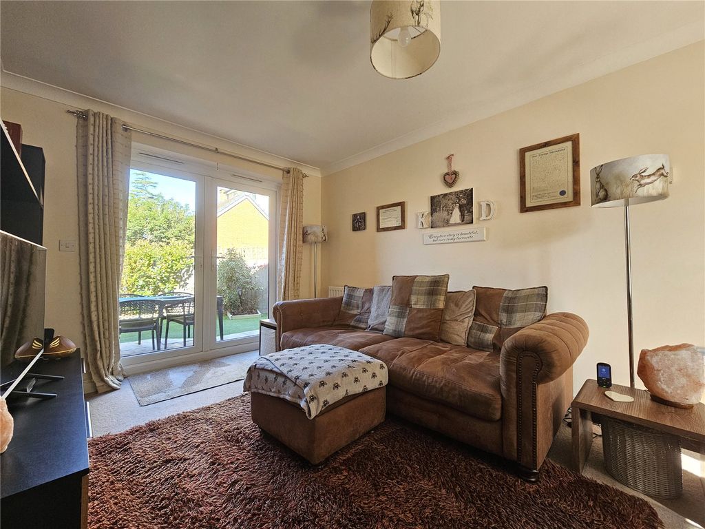 Property photo 3 of 18 Picture No. 03
