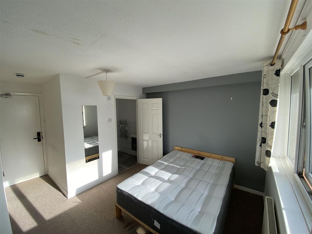 Property photo 2 of 5 Img_8713.Jpg
