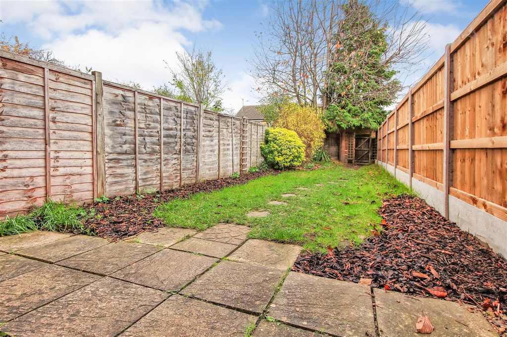 Property photo 2 of 3 Garden.Jpg