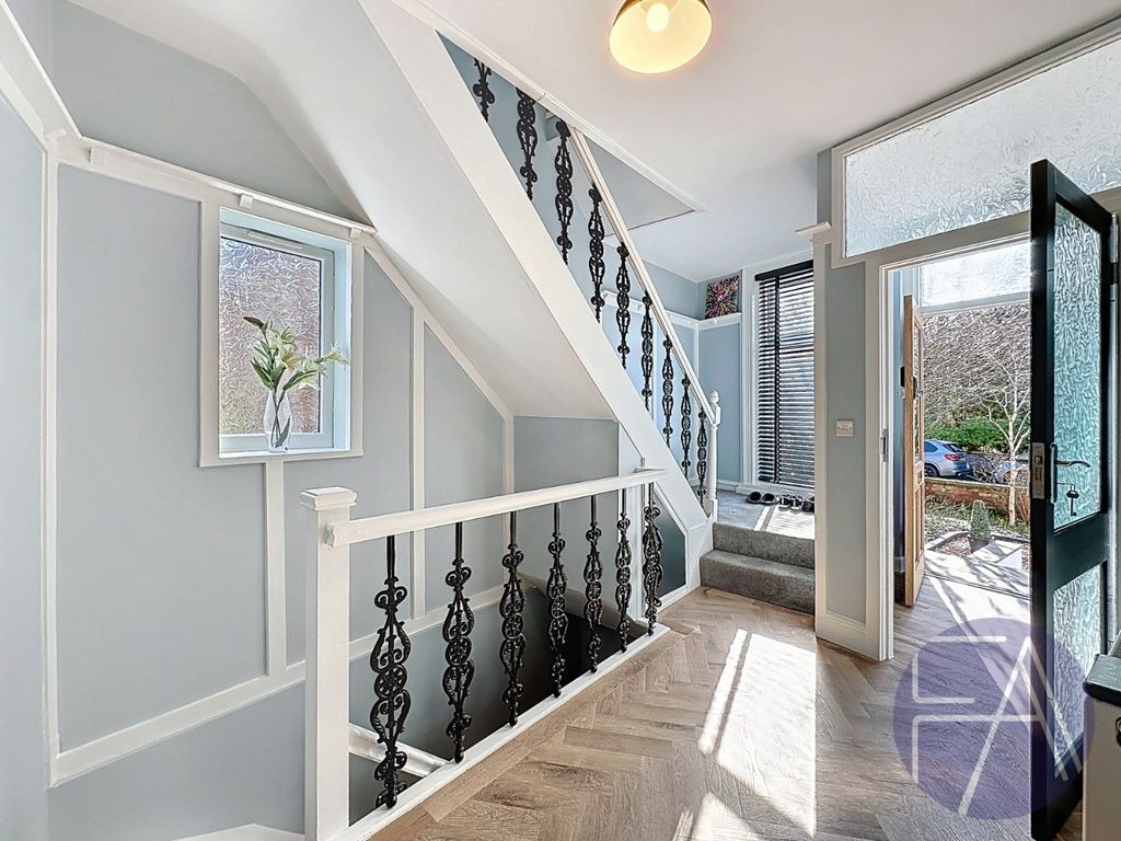 Property photo 3 of 44 4626065