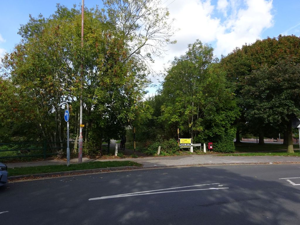 Property photo 3 of 10