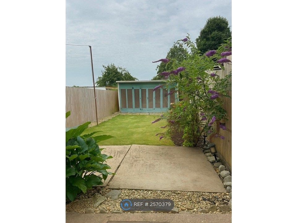 Property photo 3 of 25
