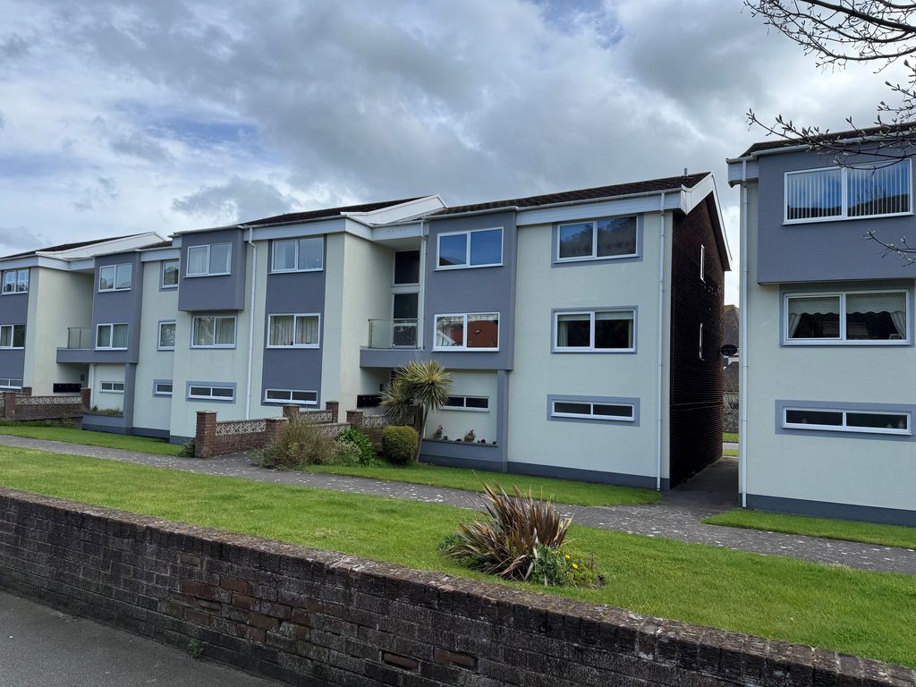 Property photo 1 of 20 Photo 18