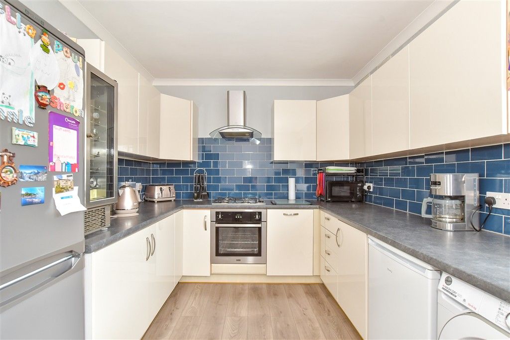 Property photo 2 of 12 Kitchen