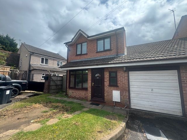 Property photo 1 of 15 Front