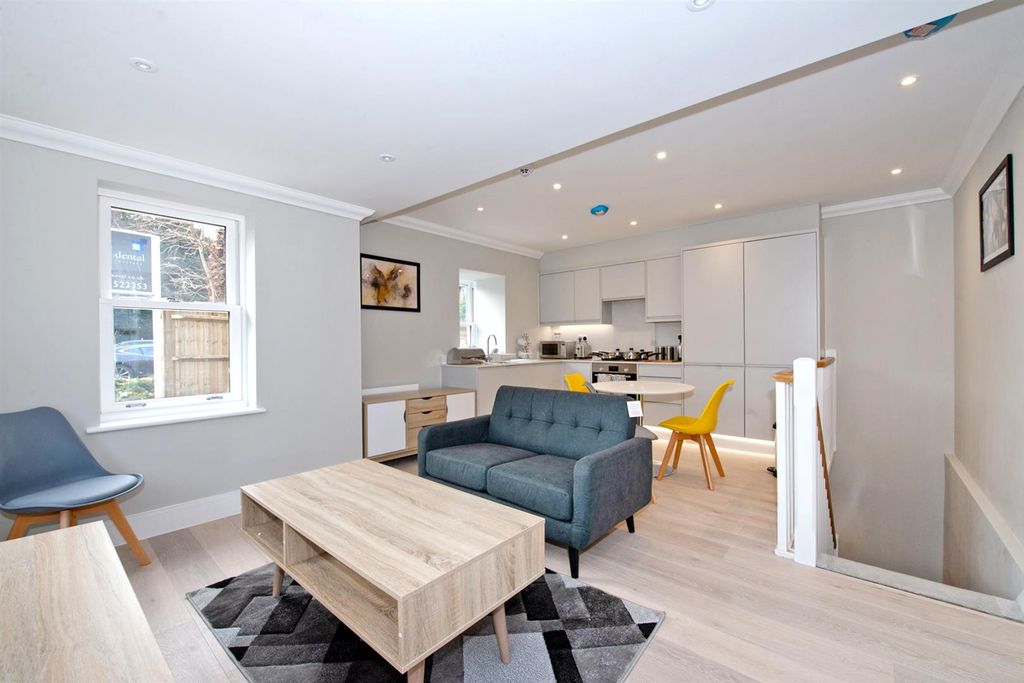 Property photo 3 of 8 1_St_Marks_House_1.Jpg