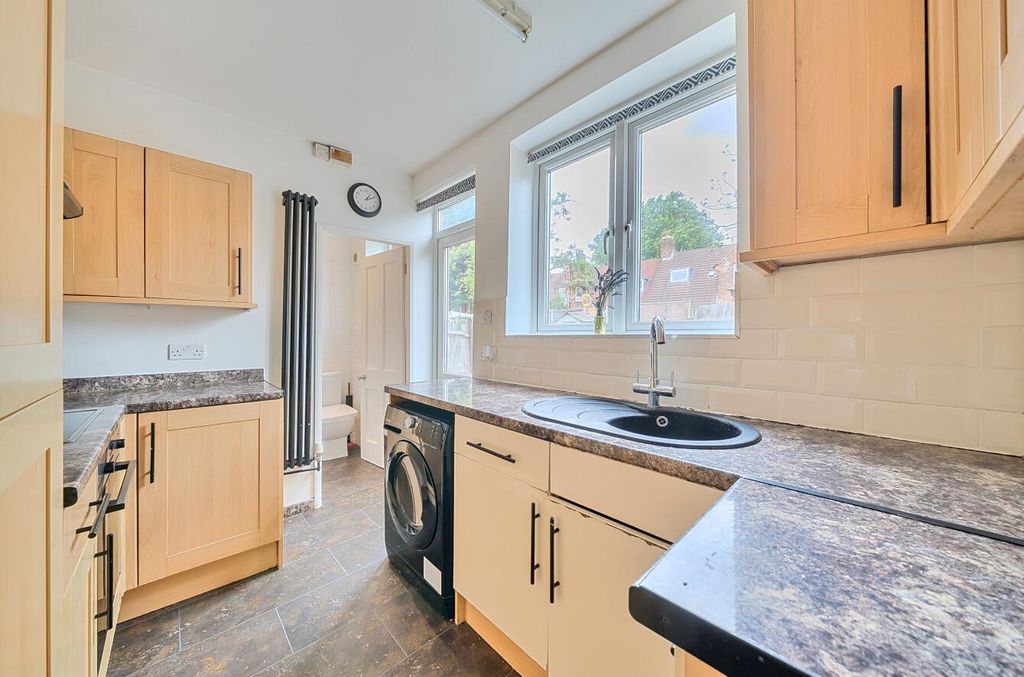 Property photo 3 of 12 Kitchen.Jpg