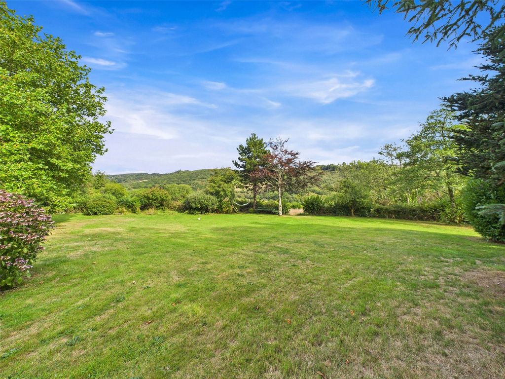 Property photo 3 of 30 Garden