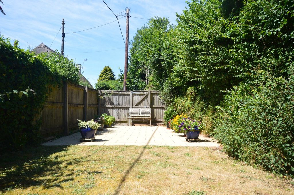 Property photo 2 of 24 Picture No. 28