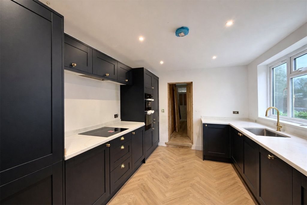 Property photo 3 of 4 Picture No. 03