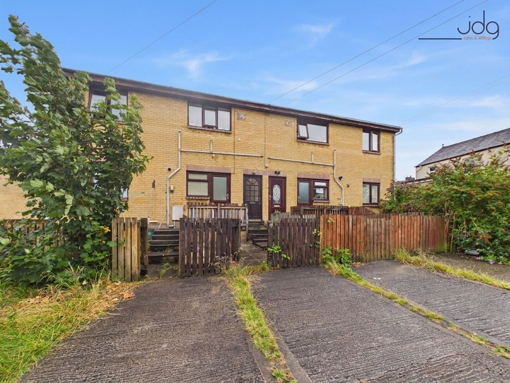 Property photo 1 of 10 Welcome To Devonshire Court!