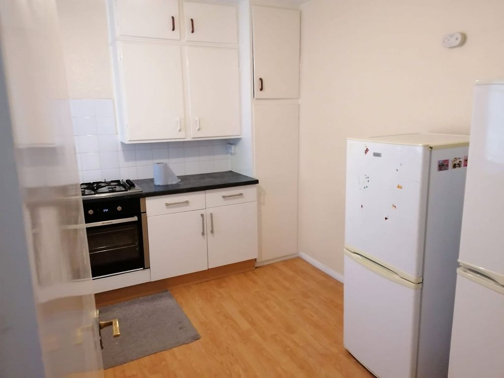 Property photo 1 of 5 Picture No. 04