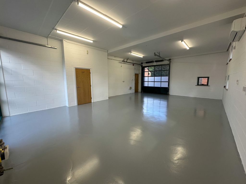 Property photo 2 of 10 Img_9595.Jpg