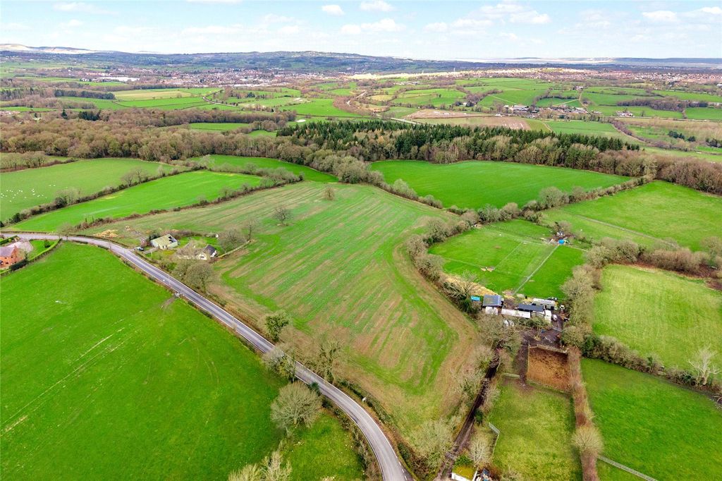 Property photo 2 of 7 Lot 6