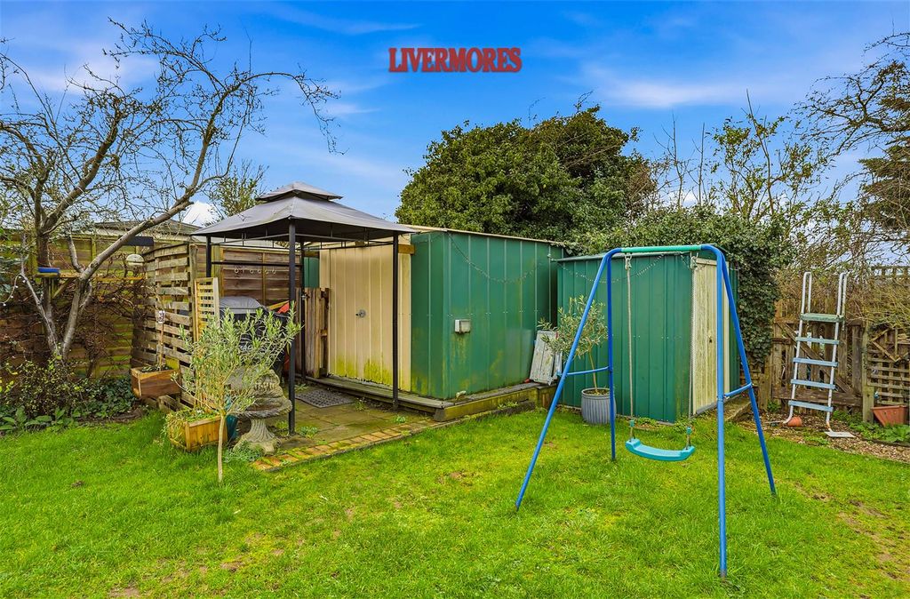 Additional image 8 of 4 bed detached bungalow for saleHeathview Avenue, Crayford, Dartford DA1