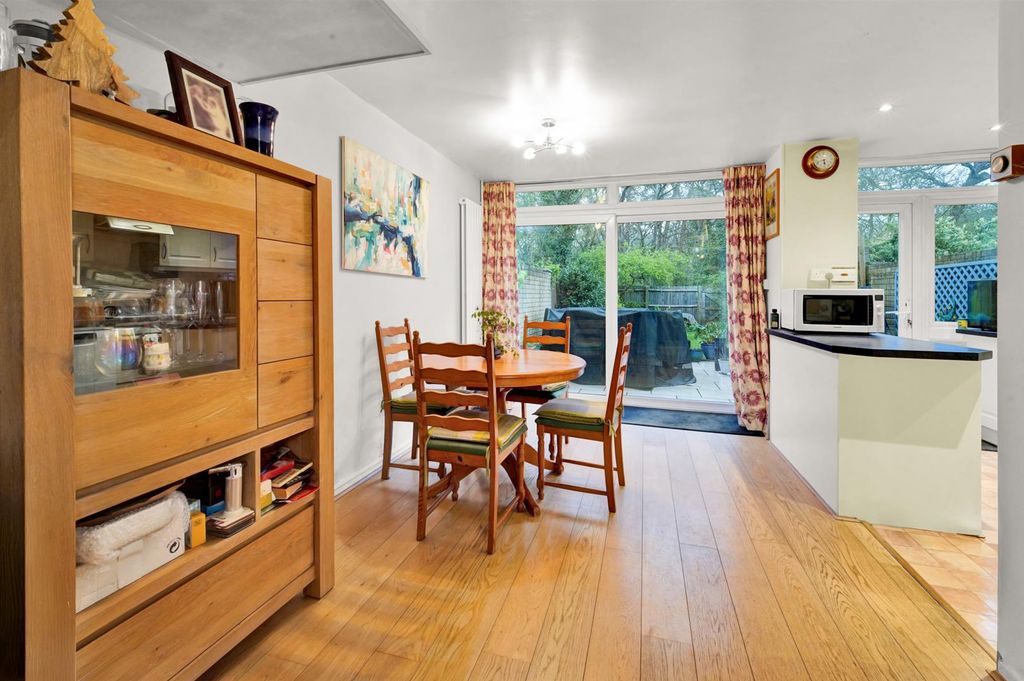 Property photo 3 of 14 4.Jpg