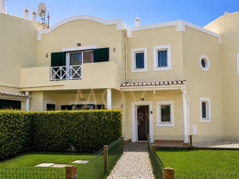 Property photo 1 of 32