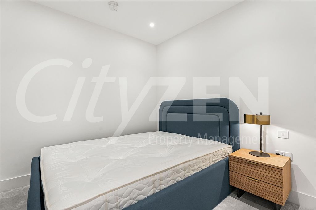 Property photo 2 of 23 Bedroom (Photo Of Similar Apartment)