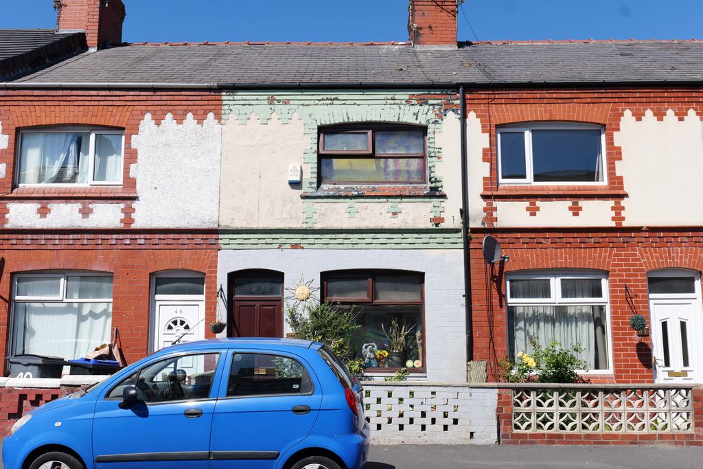 Property photo 1 of 22