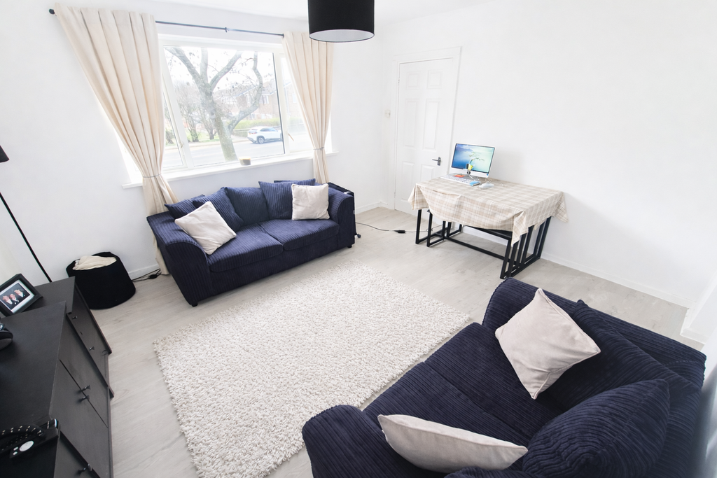 Property photo 3 of 9 Lounge 2.Png