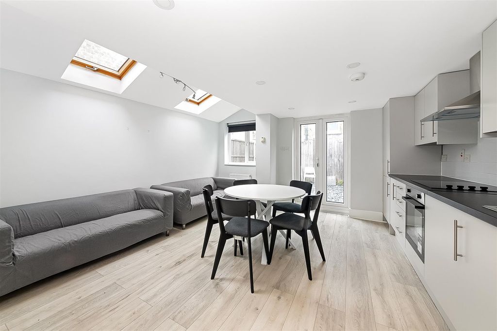 Property photo 3 of 15 Img_6096-1.Jpg