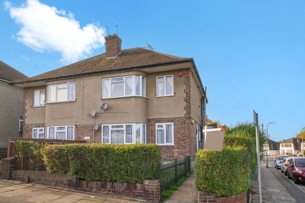 Property photo 1 of 11 4176850