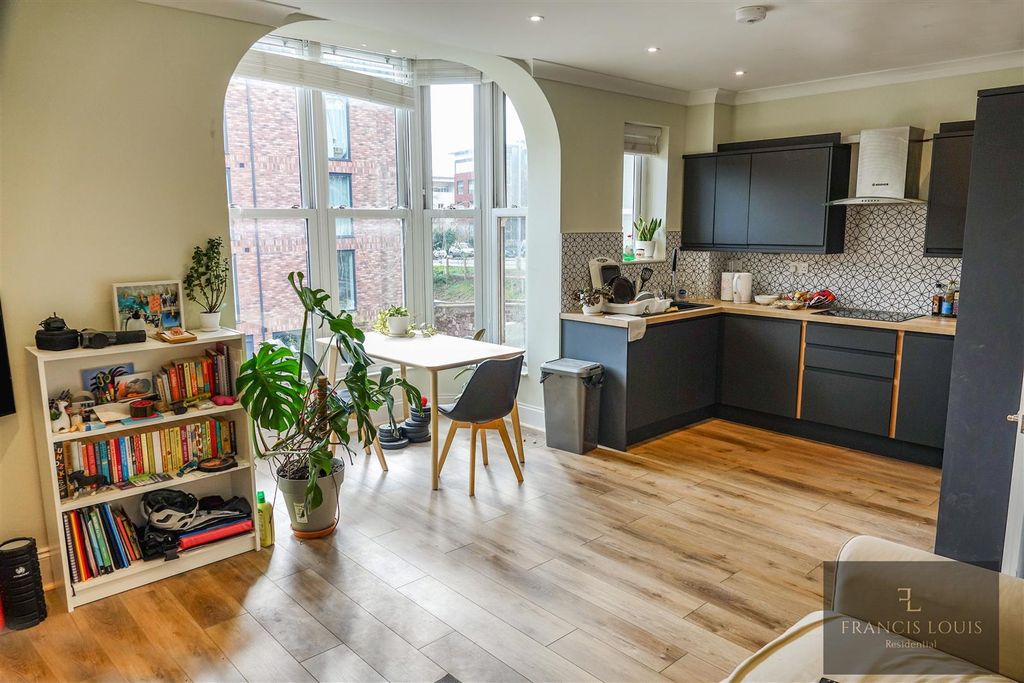 Property photo 1 of 14 Dsc00153.Jpg