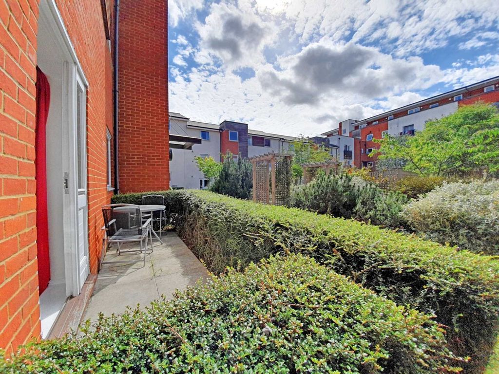 Property photo 3 of 10